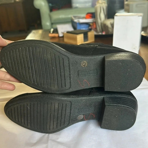 Arizona Jeans ankle boots. Size 7 - Picture 6 of 7